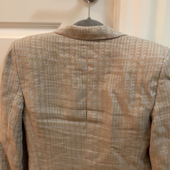 Beautiful Giorgio Armani linen jacket - Picture 4 of 7